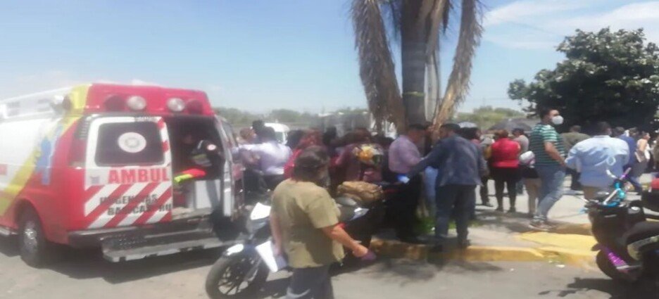 Alerta de bomba en juzgados de Nezahualcóyotl provoca desalojo