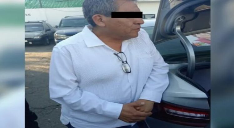Detienen a ex-presidente municipal de Cuautitlán Izcalli