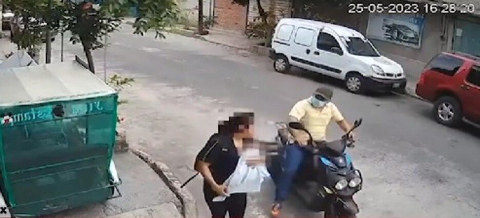 Cae sujeto que asaltaba mujeres con bebés en Neza