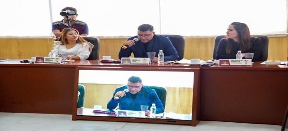 Renuncia regidor de Neza a Movimiento Ciudadano