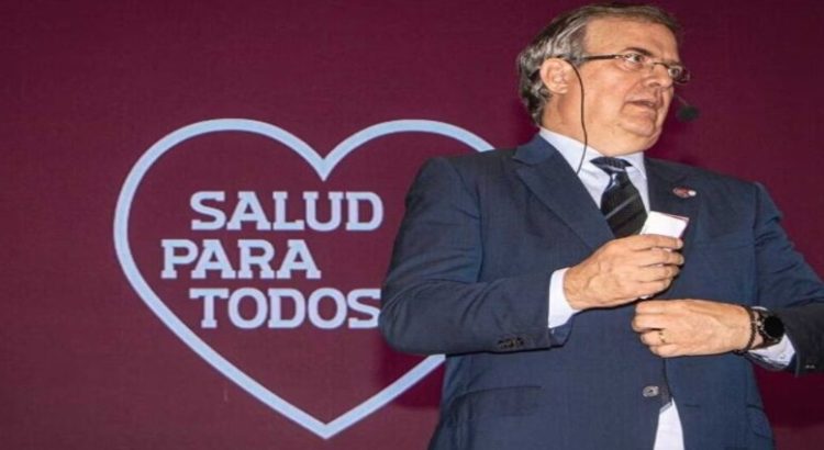 Marcelo Ebrard anunció plan de salud universal en el Edomex
