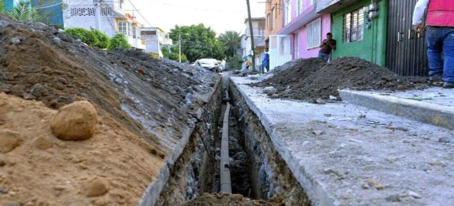 Habitantes de 7 colonias de Neza que se quedaron sin agua podrán pedir pipas