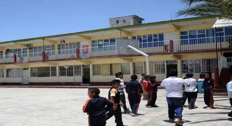 Realizan más de 53,000 cambios en escuelas del nivel básico en Edomex