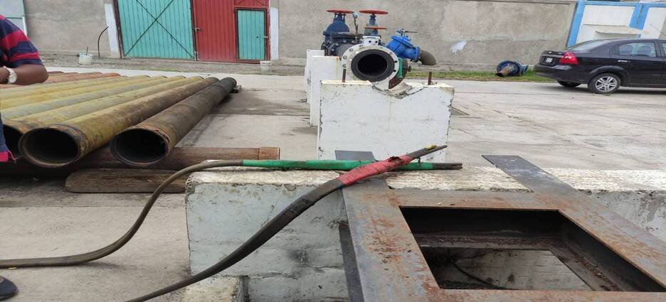 Falla en pozo de Nezahualcoyotl provoca afectaciones en el suministro de agua