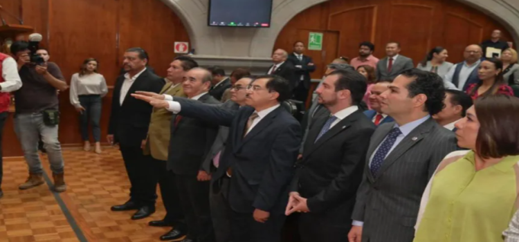 Ratifica el Congreso de Edomex a secretarios de Asuntos Parlamentarios y de Administración
