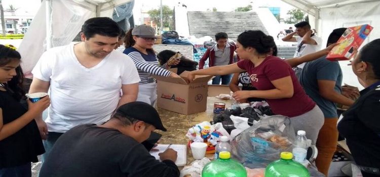 Instalan centros de acopio en Neza por huracán ‘Otis’
