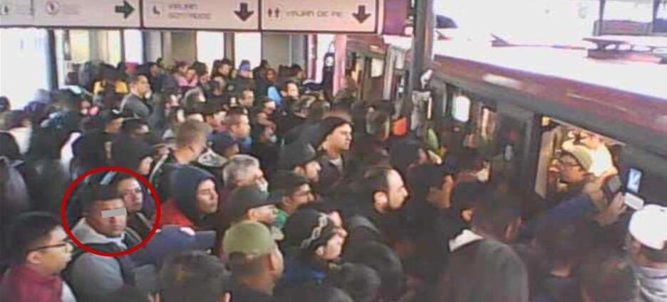 Detienen a ladrón de celulares en Metrobús Tepalcates