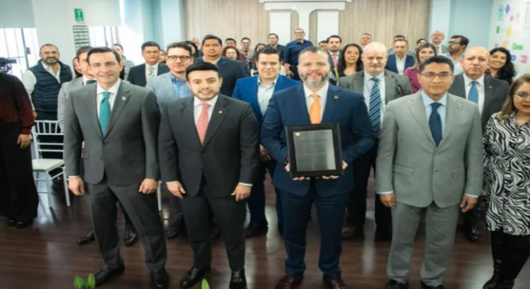 Comienza el primer tribunal del país que certifica a funcionarios para dar atención ciudadana en Edomex