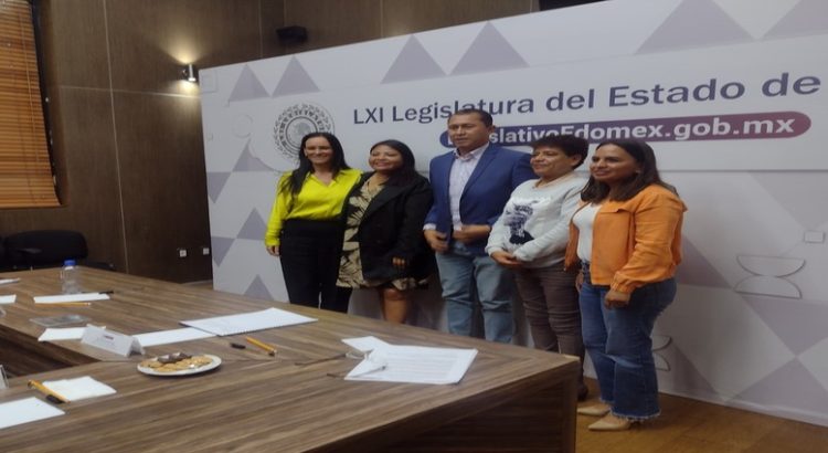 Proponen en Edomex modificar actas de nacimiento y reglas de custodia