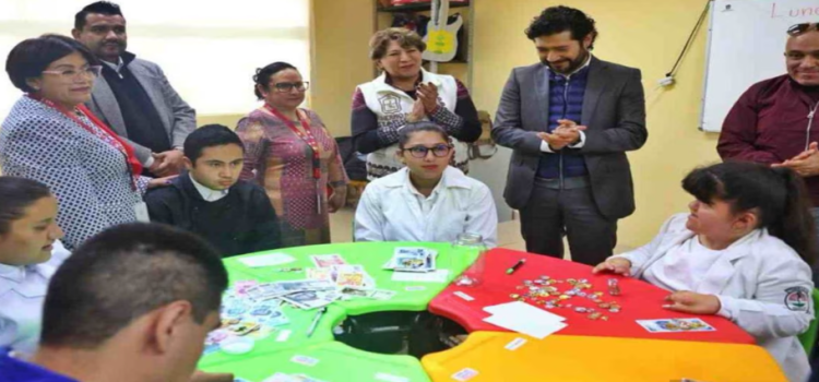 Gobernadora Delfina Gómez propone apoyo universal a personas con discapacidad en Edomex
