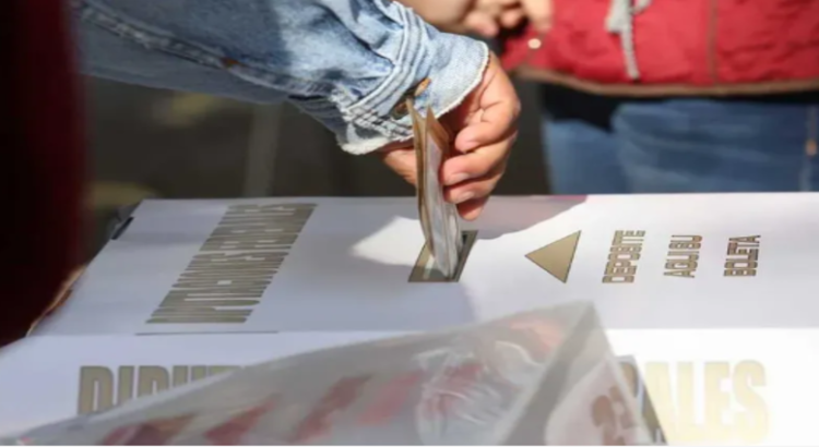 Originarios del Edomex podrán votar en elecciones de 2024 desde el extranjero