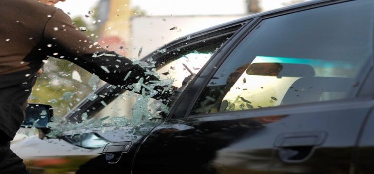 Se roban 2 autos diariamente en el Edomex