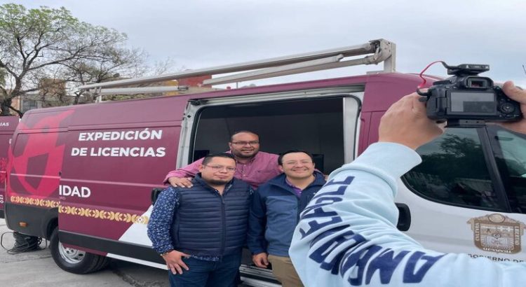 Inicia programa de unidades móviles para tramitar licencias en Edomex