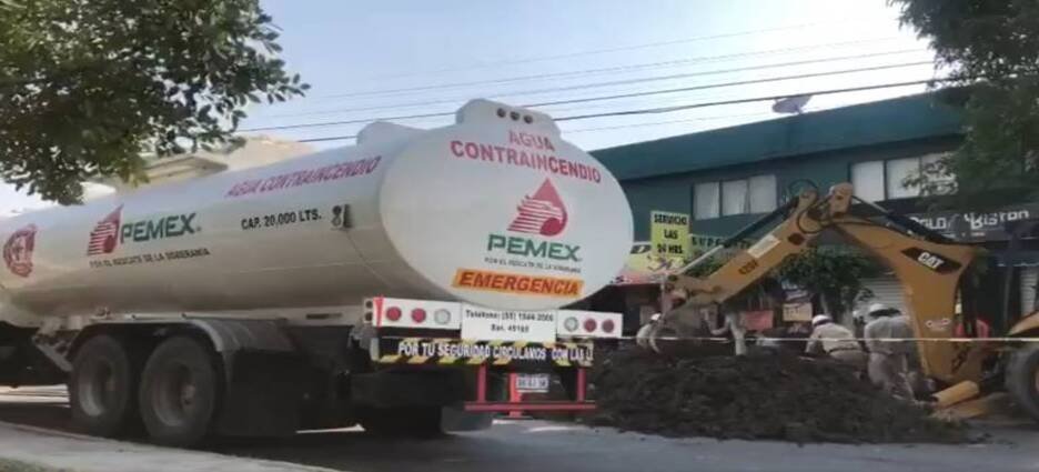 Realizan operativo por presunta toma clandestina en Neza