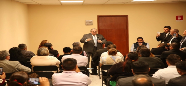 Rechazan certificación obligatoria para abogados en Edomex
