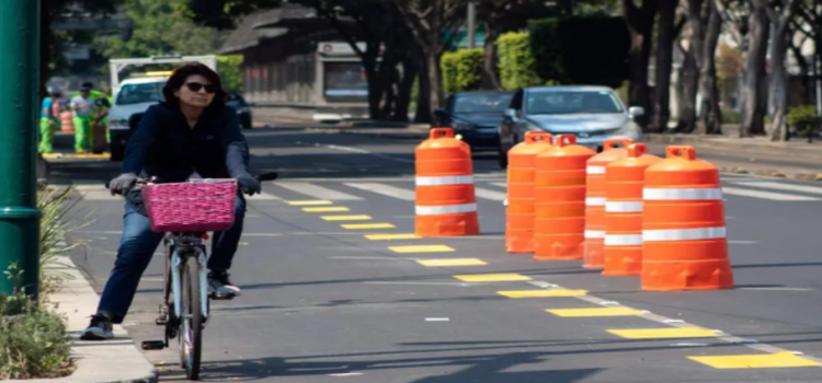 Presentan decálogo ciclista a pobladores en Nezahualcóyotl