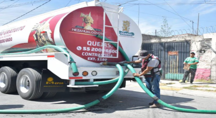 Falla en infraestructura hidráulica deja sin agua a más de 100 mil habitantes de Neza
