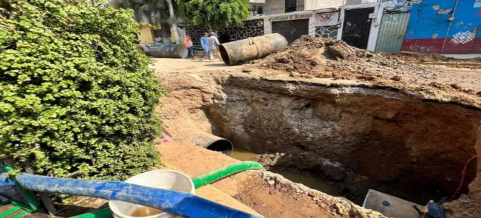 Comienzan trabajos de reparación en mega-fuga en Los Reyes La Paz