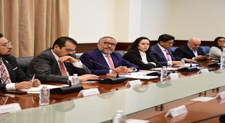 Horacio Duarte se reúne con partidos políticos para garantizar elecciones en Edomex