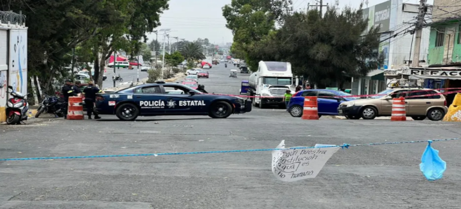 Habitantes se manifiestan por falta de agua en Nezahualcóyotl