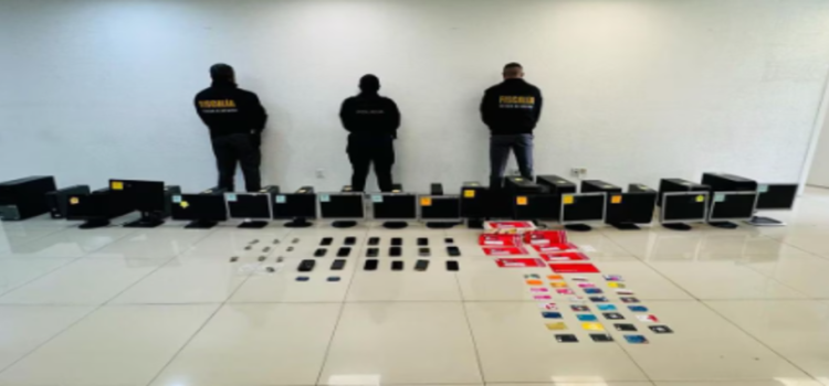 Policía de Neza catea “Call center” usado para cometer fraudes y extorsión