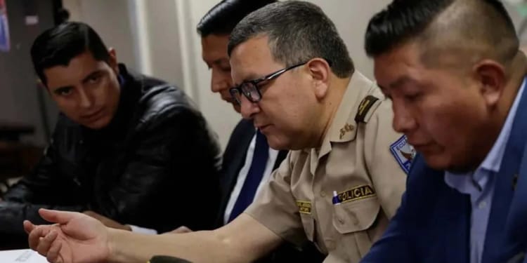 Considera la Corte de Ecuador «ilegal» la captura de Glas …. pero lo mantendrá preso
