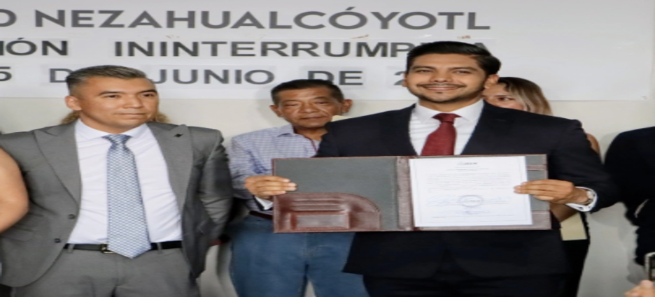 Adolfo Cerqueda recibe constancia de mayoría como alcalde electo de Neza