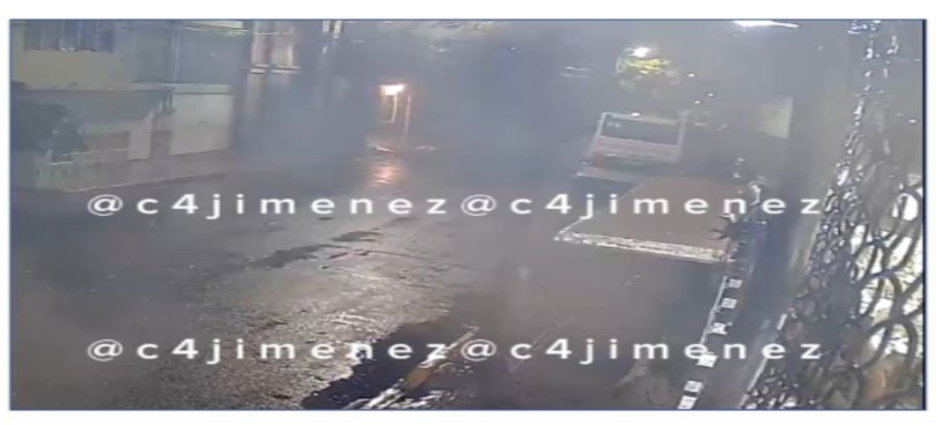 Hombre cae desde azotea tras agredir a su esposa en Neza