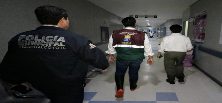 Fuertes lluvias afectan Hospital General La Perla, en Nezahualcóyotl Fuertes lluvias afectan Hospital General La Perla, en Nezahualcóyotl