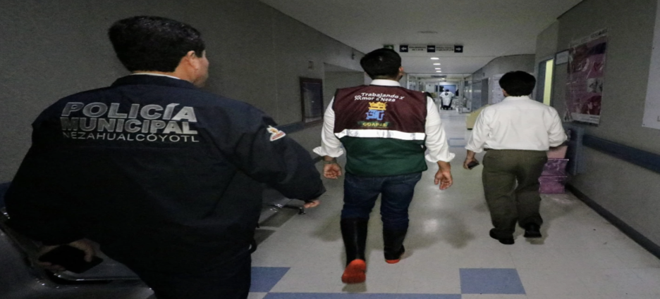 Fuertes lluvias afectan Hospital General La Perla, en Nezahualcóyotl