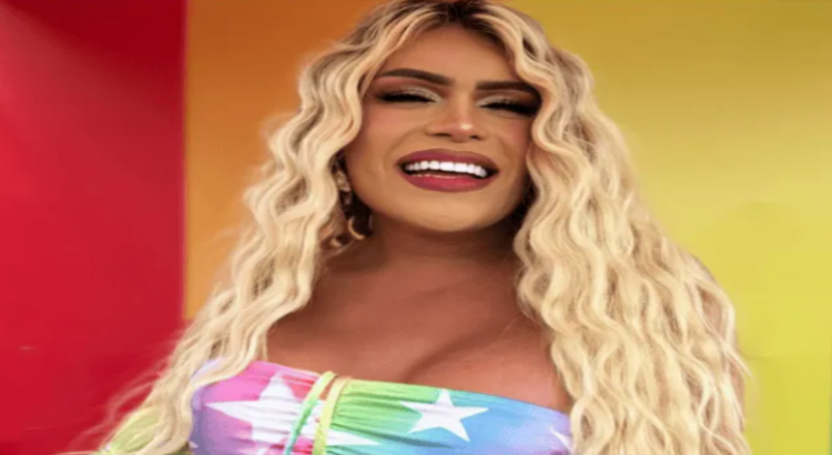 Wendy Guevara defiende a Paulina Rubio tras incidente en el “Pride Neza”