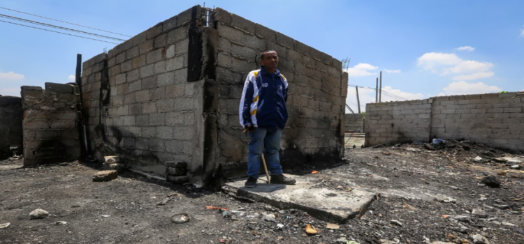 Damnificados del incendio en Neza no serán reubicados