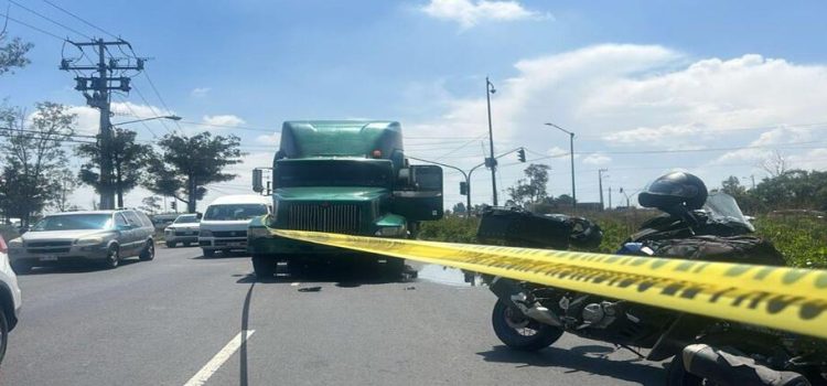 Motociclista murió arrollado en Nezahualcóyotl; detuvieron al conductor