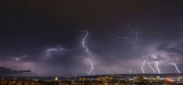 Prevén tormentas eléctricas y caída de granizo para el Edomex