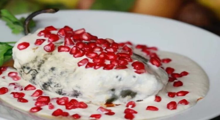 Crean iniciativa “Chiles en nogada con causa” para apoyar a niños con cáncer en Edomex