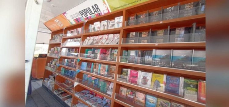 Inicia recorrido del “Librobús” en Neza
