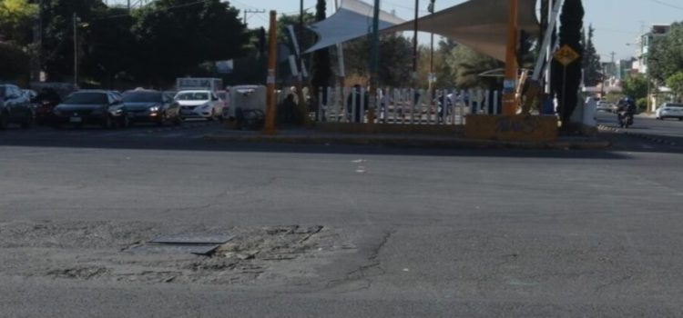 Habitantes de Neza exigen solución integral para calles dañadas