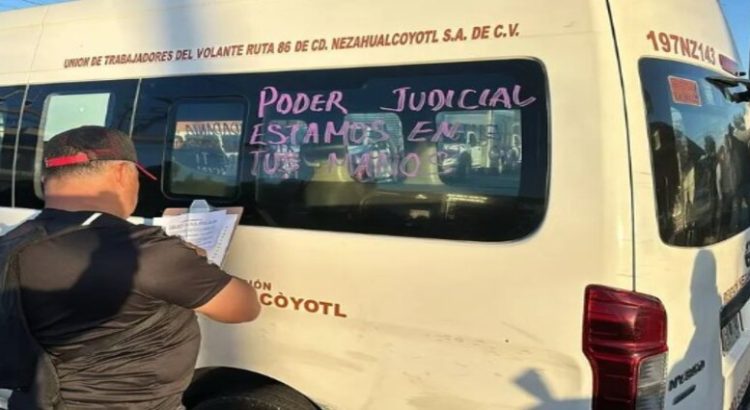 Transportistas de Neza exigen sentencia justa en contra de extorsionadores