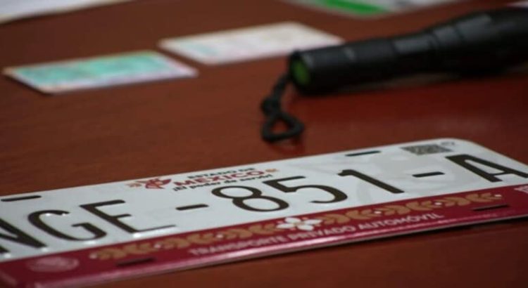 Automovilistas del Edomex que no reemplaquen obtendrán multas de hasta 2,171 pesos