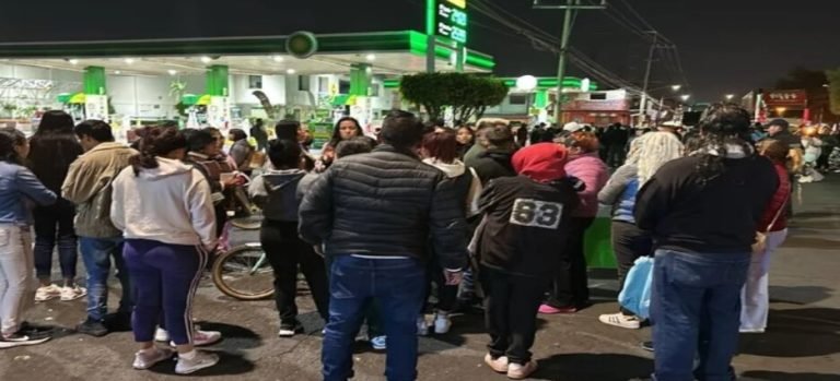 Padres exigen justicia por accidente de estudiante en secundaria de Neza