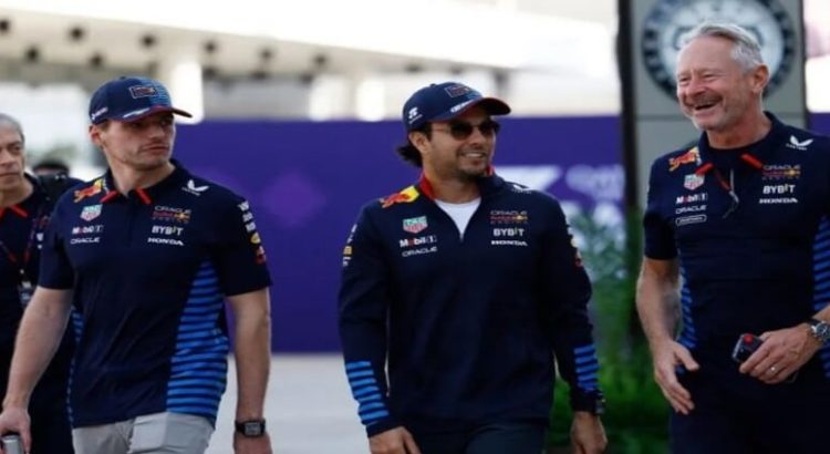 Max Verstappen manda emotivo mensaje para ‘Checo’ Pérez tras su salida de Red Bull