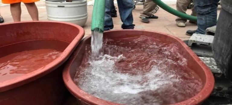 Habitantes de Neza se preparan para sequía en 2025