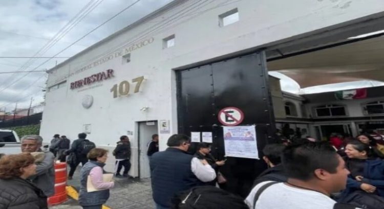 Inicia año 2025 con entrega de tarjetas “Pensión Mujeres Bienestar” en Edomex