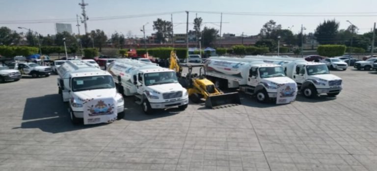 Reforzarán infraestructura y servicios públicos con nueva maquinaria en Neza