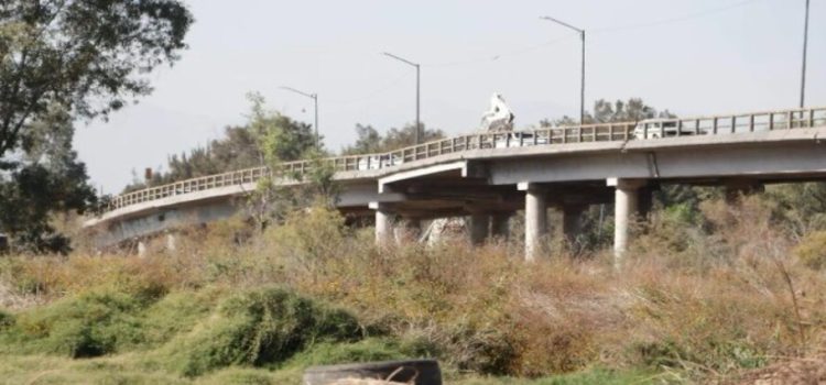 Invertirán más de millones de pesos para reparar puentes en Neza
