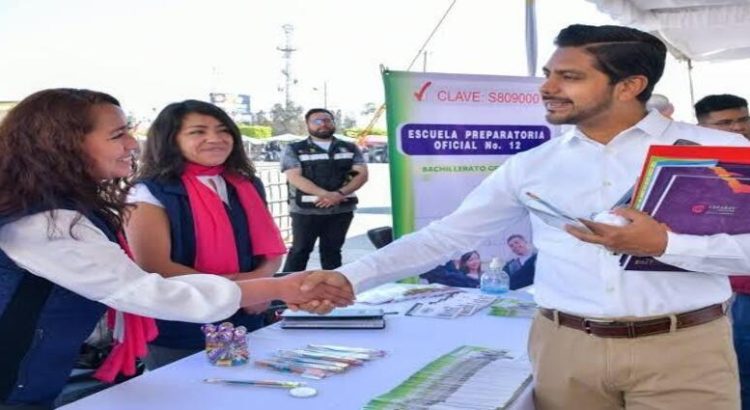 Anuncian curso de regularización para ingresar al nivel medio superior en Neza