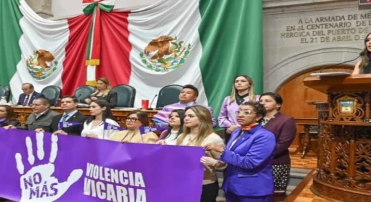 Presentan iniciativa para castigar la violencia vicaria en Edomex