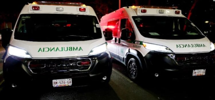 El IMSS estrena ambulancias en Neza