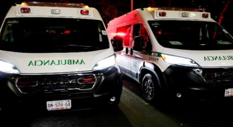 El IMSS estrena ambulancias en Neza