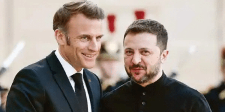 Francia anuncia ayuda militar adicional a Ucrania